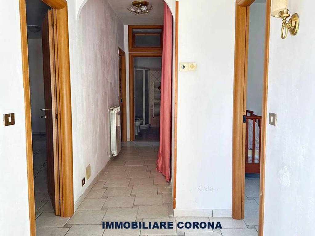 Appartamento a Terracina in Corso Anita Garibaldi S.N.C. - Foto 4
