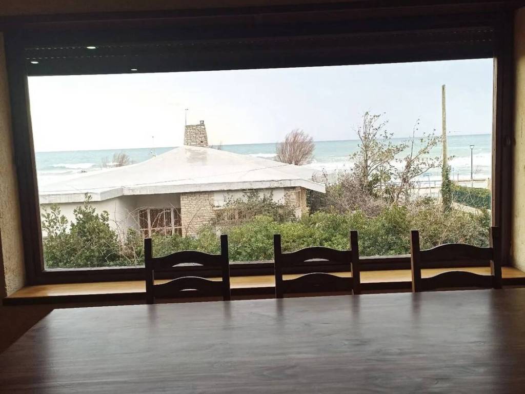 Appartamento a Terracina in Viale Circe S.N.C. - Foto 4