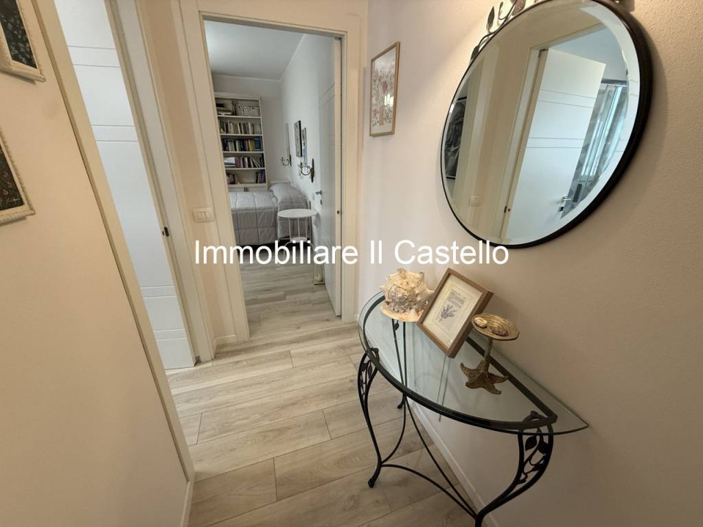 Appartamento a Castiglione del lago in Via Formentano - Foto 5