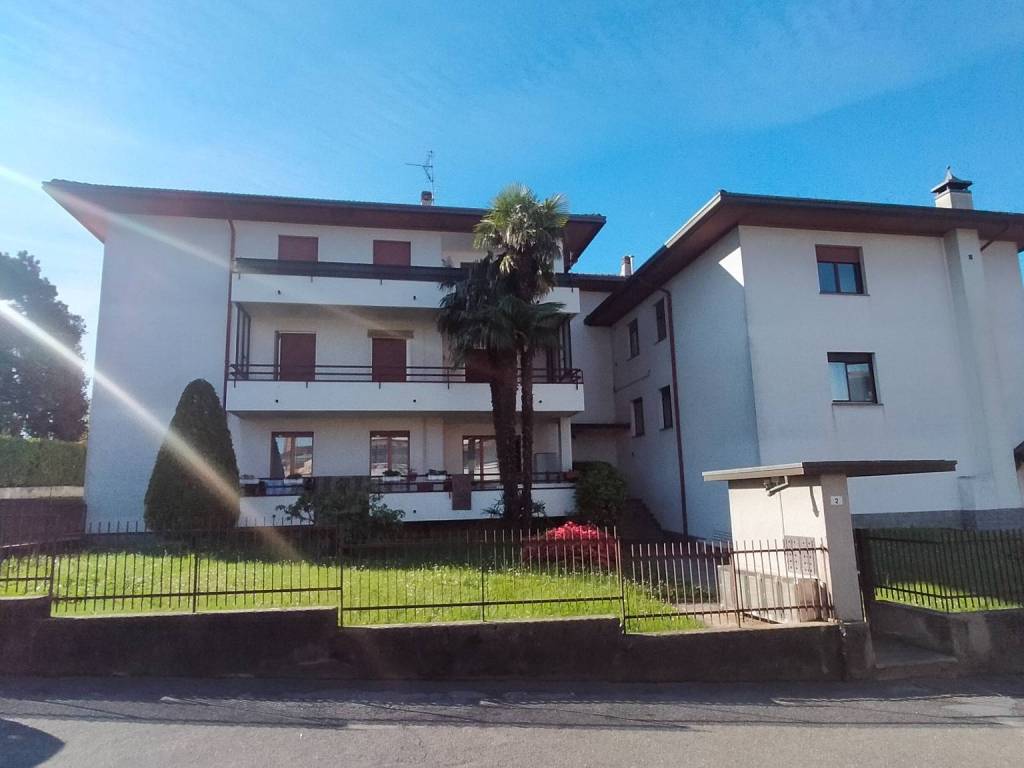 Appartamento a Carnago in Via Alcide De Gasperi, 2 - Foto 2