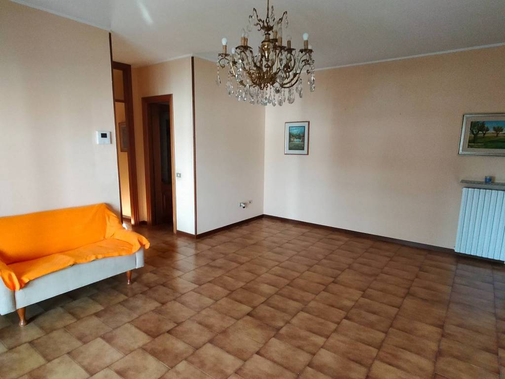 Appartamento a Carnago in Via Alcide De Gasperi, 2 - Foto 4