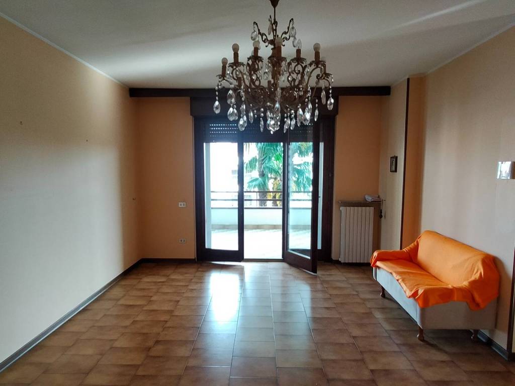 Appartamento a Carnago in Via Alcide De Gasperi, 2 - Foto 5