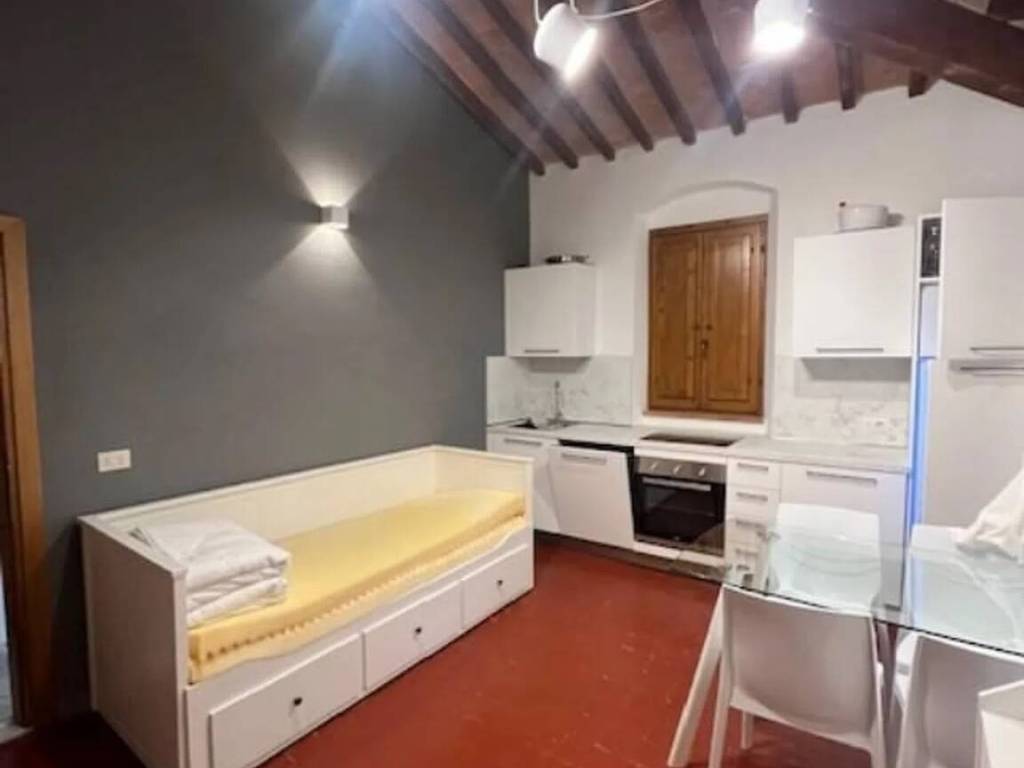 Appartamento a Sarzana in Viale 25 Aprile - Foto 2