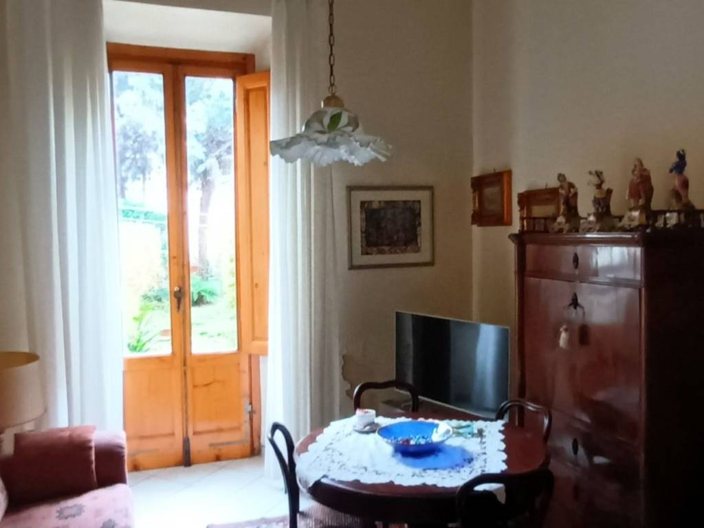 Casa indipendente a Prato in Via Bruno Buozzi - Foto 5