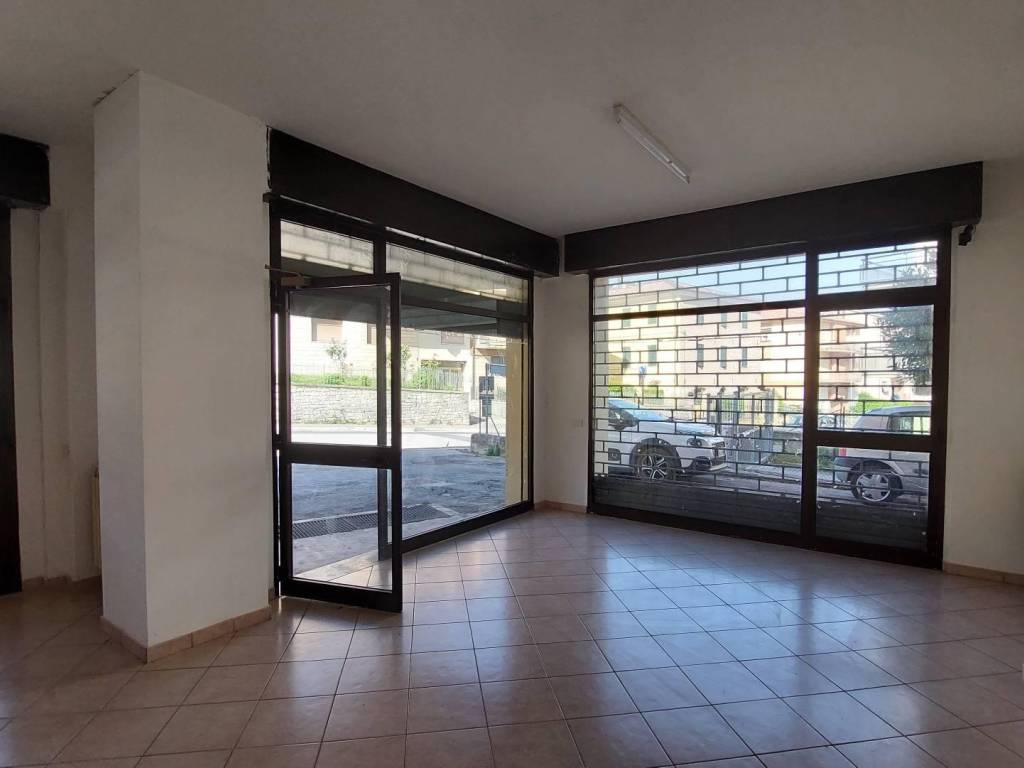Immobile a Fabriano in VIA SERRALOGGIA, 130 - Foto 2