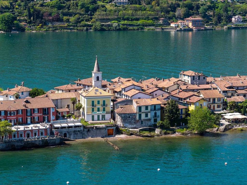 Villa a Stresa in Via Ugo Ara - Foto 2