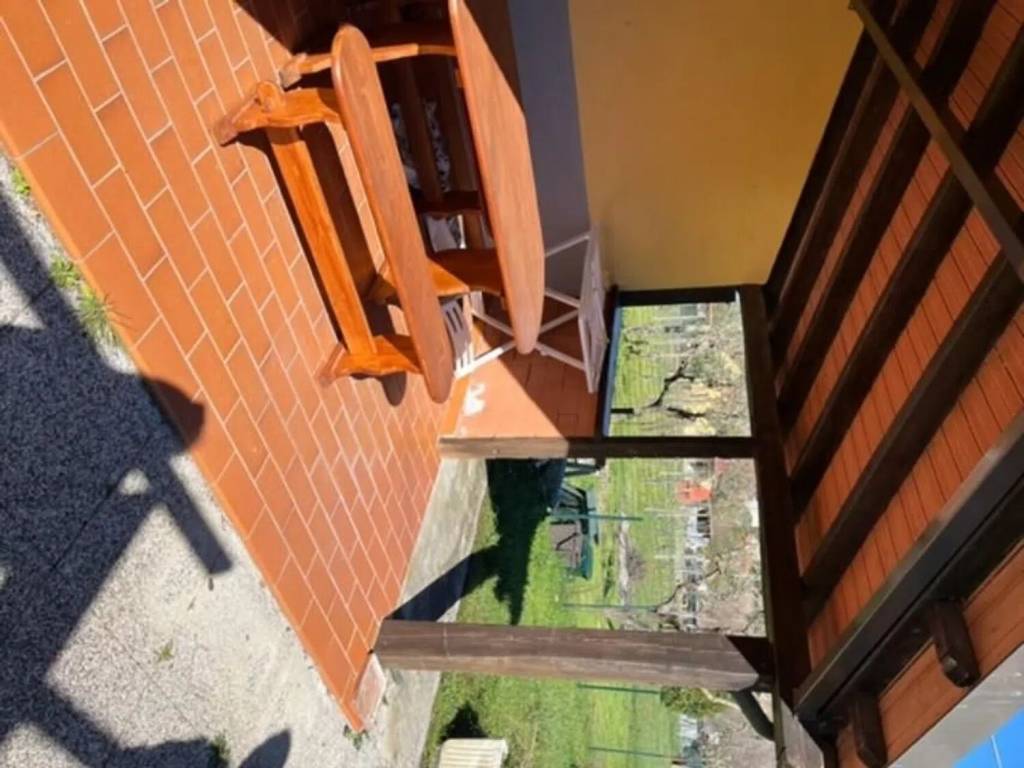 Villa a Castelnuovo magra in Via Provinciale - Foto 2