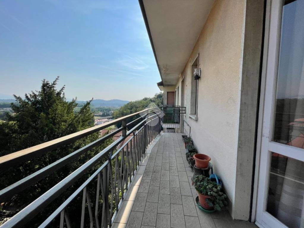 Appartamento a Varese in Via Riago, 48 - Foto 3