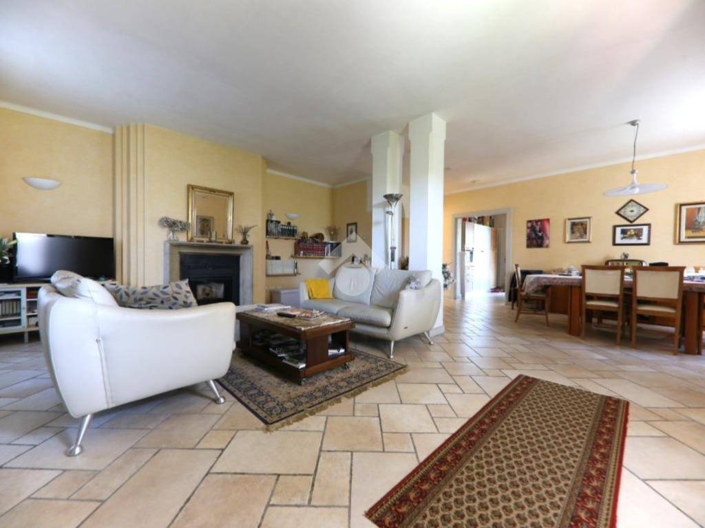 Villa a Porto mantovano in Via Della Libertà, 1 - Foto 4