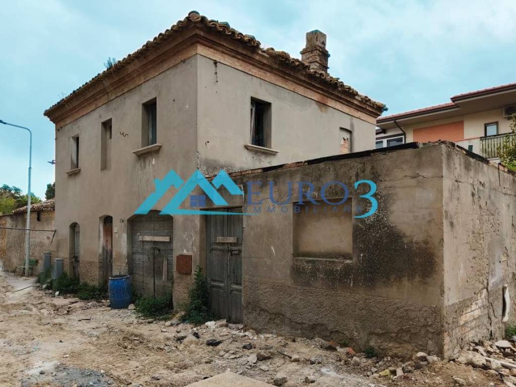 Palazzo / stabile a Castel di lama in Contrada Forcella - Foto 2
