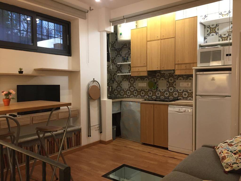 Appartamento a Napoli in Piazza San Pasquale, 10 - Foto 3