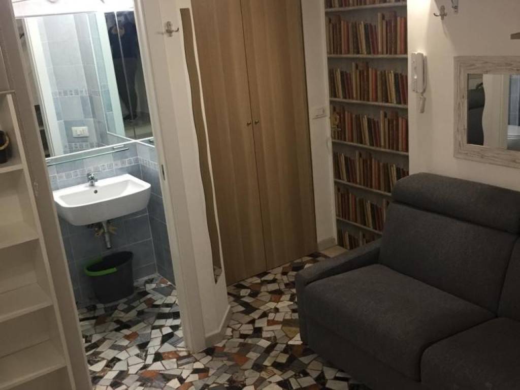Appartamento a Napoli in Piazza San Pasquale, 10 - Foto 4