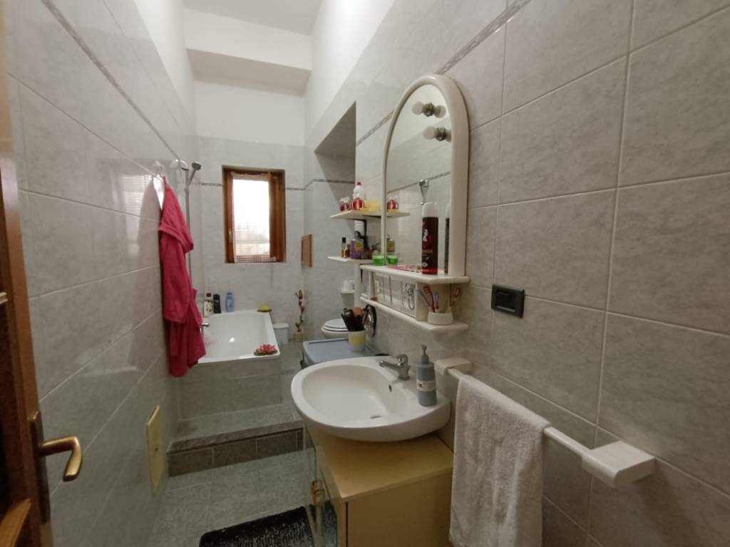 Appartamento a Benevento in Viale Principe di Napoli - Foto 5