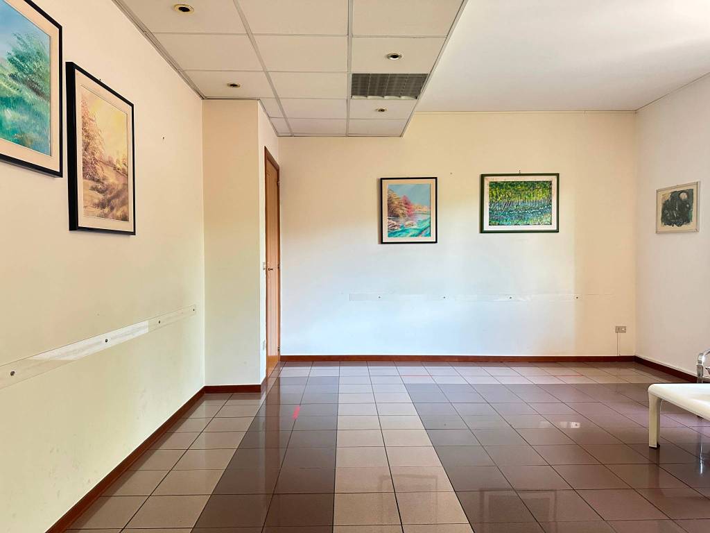 Appartamento a Cosenza in Via Ugo Cavalcanti, 12 - Foto 4