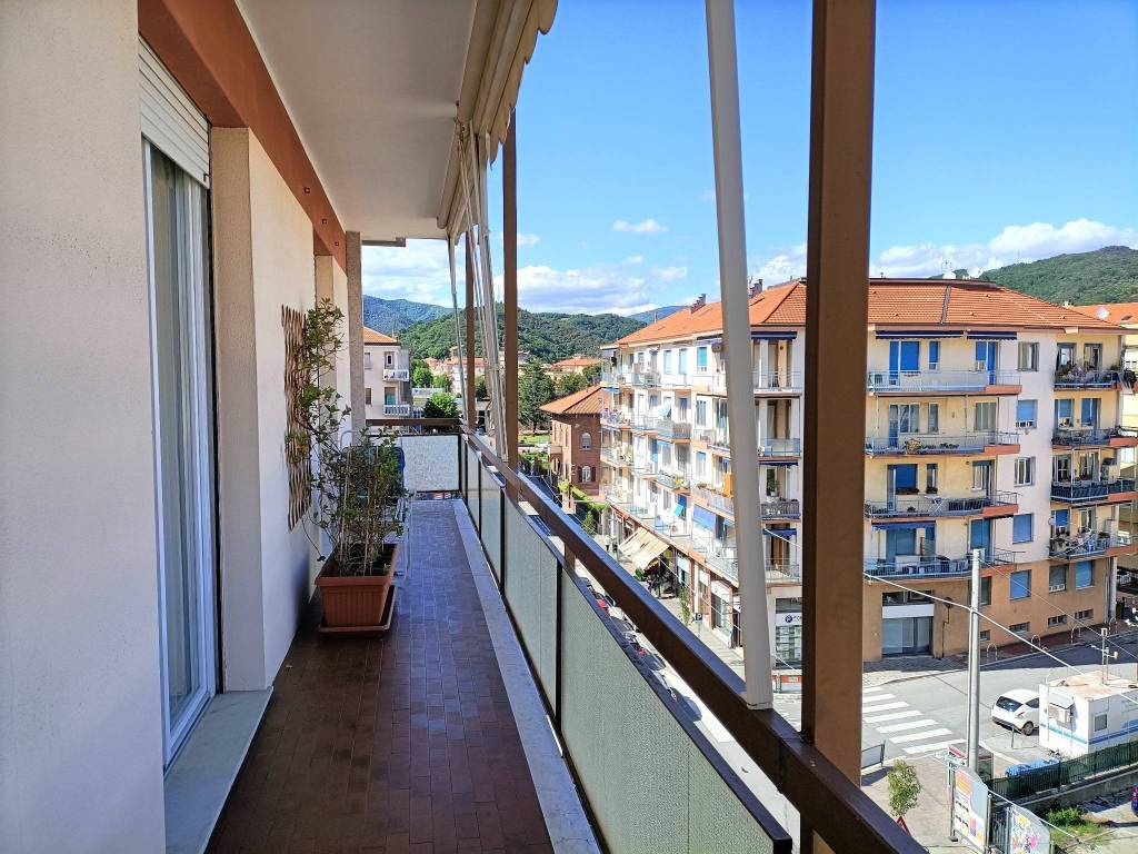 Appartamento a Albisola superiore in Corso Giuseppe Mazzini - Foto 2