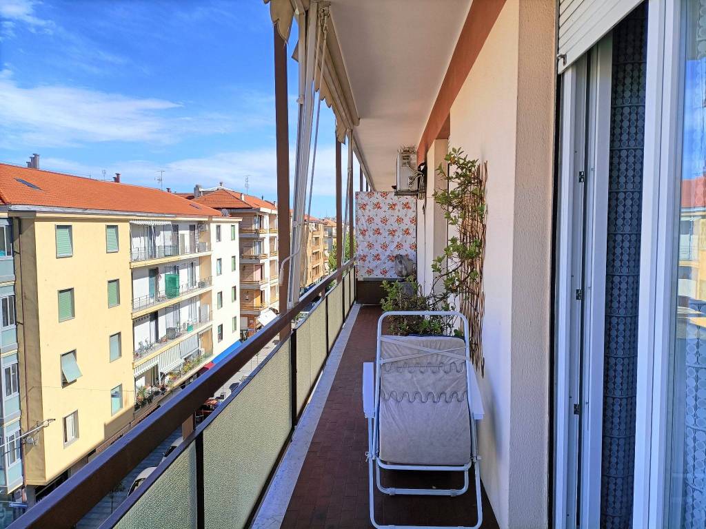 Appartamento a Albisola superiore in Corso Giuseppe Mazzini - Foto 3