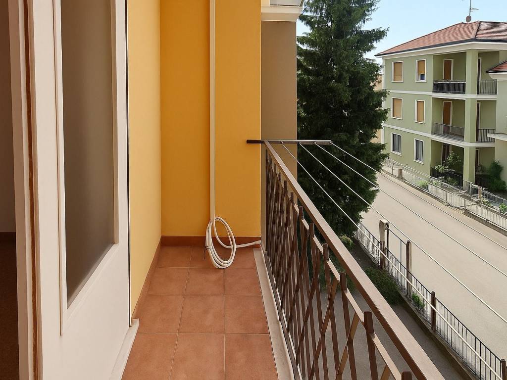 Appartamento a Piacenza in Via Luigi Ambiveri - Foto 3