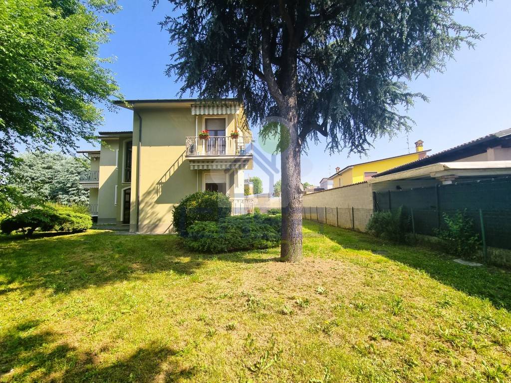 Appartamento a Castiglione d'adda in Strada Provinciale - Foto 4