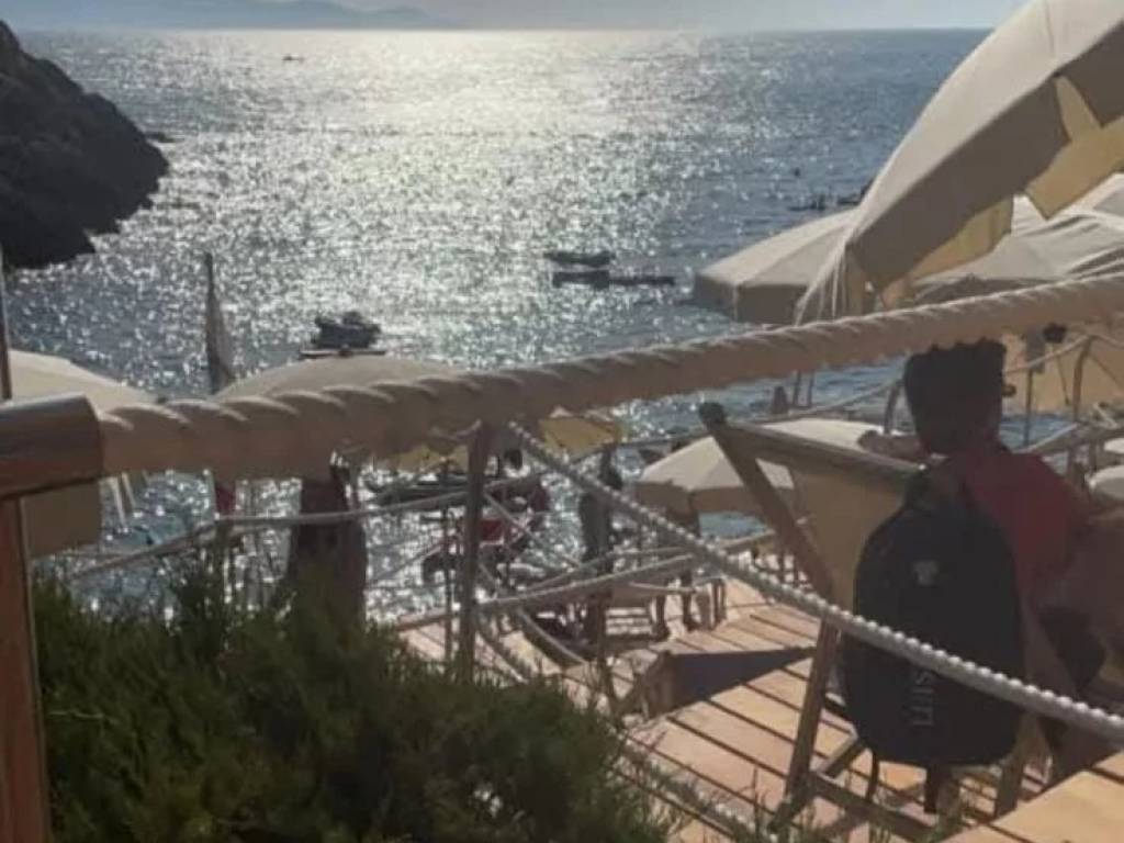 Palazzo / stabile a Monte argentario in cala piatti - Foto 2