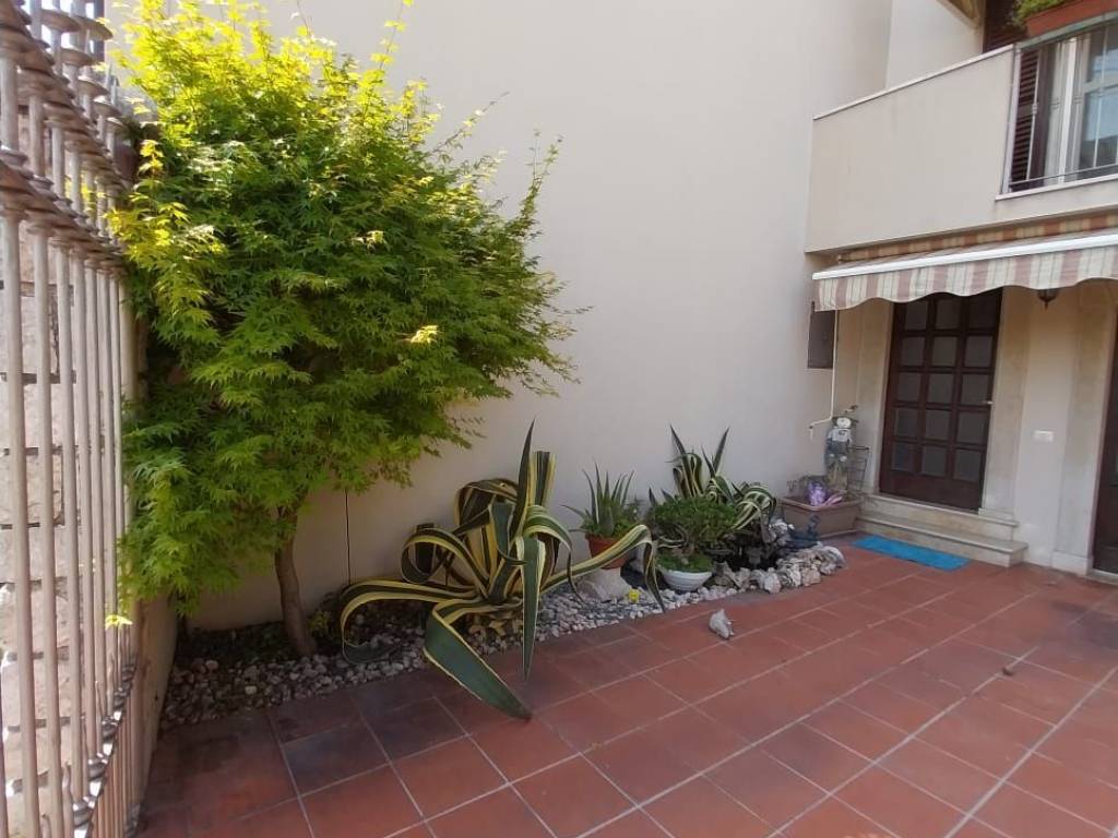 Casa indipendente a Rezzato in Via San Martino, 6 - Foto 3