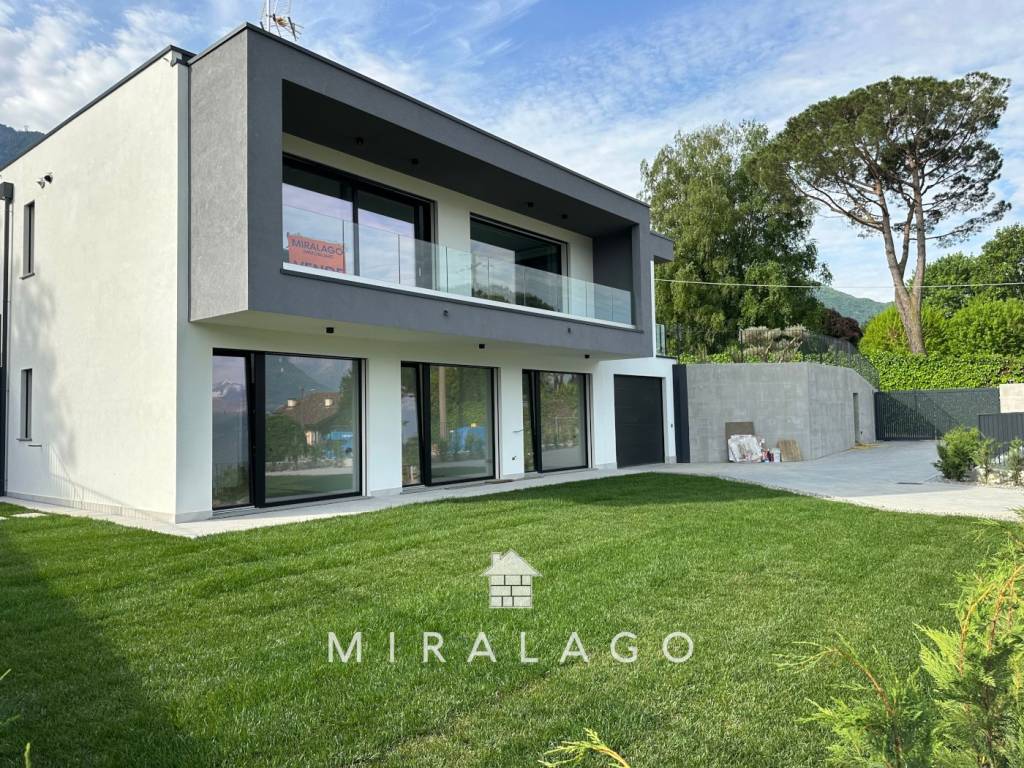 Villa a Colico in Via Perlino - Foto 2