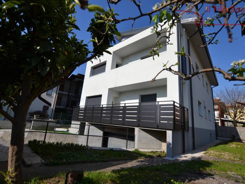 Appartamento a Udine in Via dello Stella, 11 - Foto 2