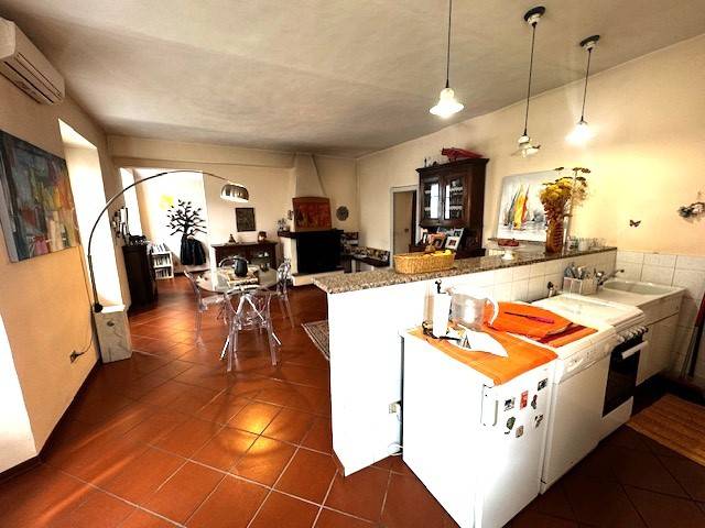 Casa indipendente a Acqui terme in Piazzetta Giuseppe Verdi - Foto 4