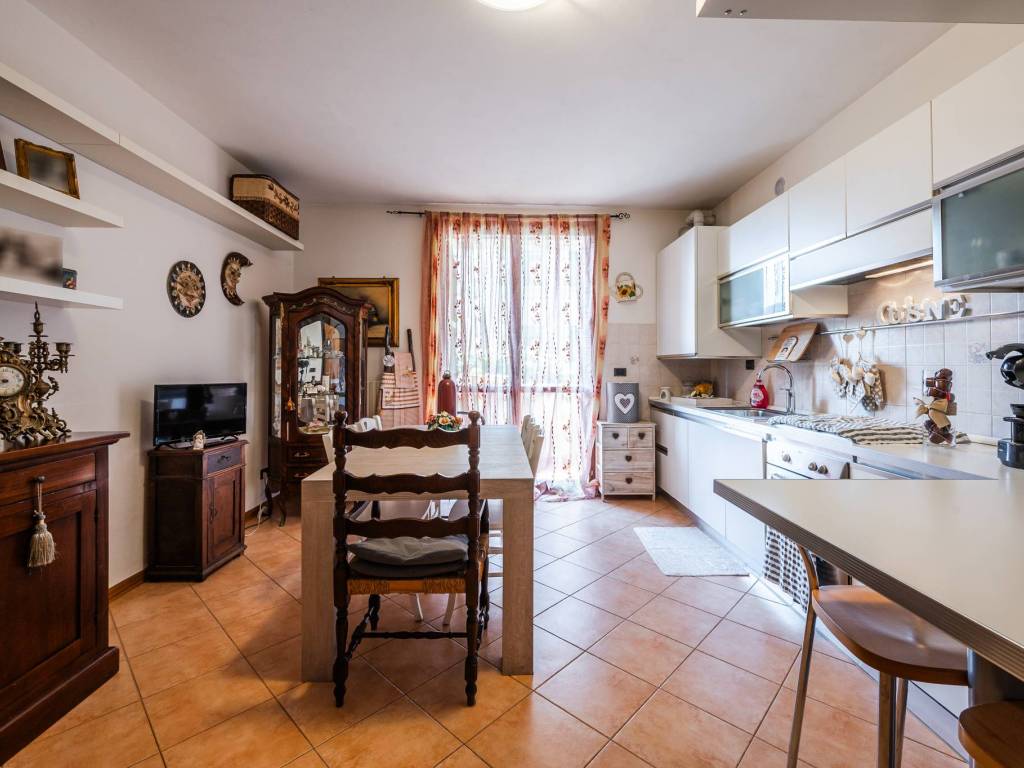 Appartamento a Reggio emilia in Via Giovanni Rossi - Foto 3