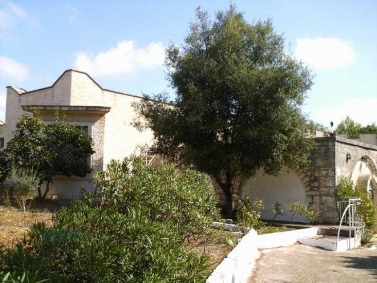 Villa a Ceglie messapica in Contrada Porcile - Foto 3
