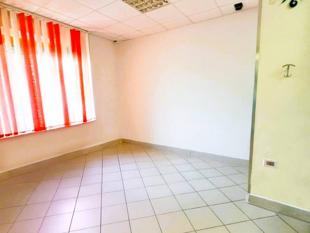 Immobile a Eboli in Via Fratelli Cervi - Foto 5