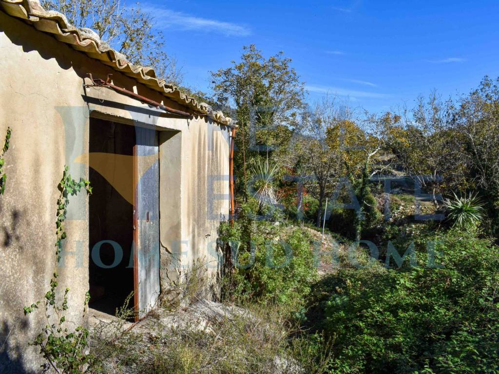 Rustico / casale a Palazzolo acreide in Via Roma - Foto 2