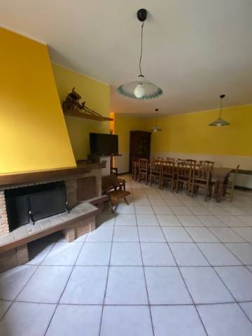 Villa a Cervaro in Via Macerine - Foto 3