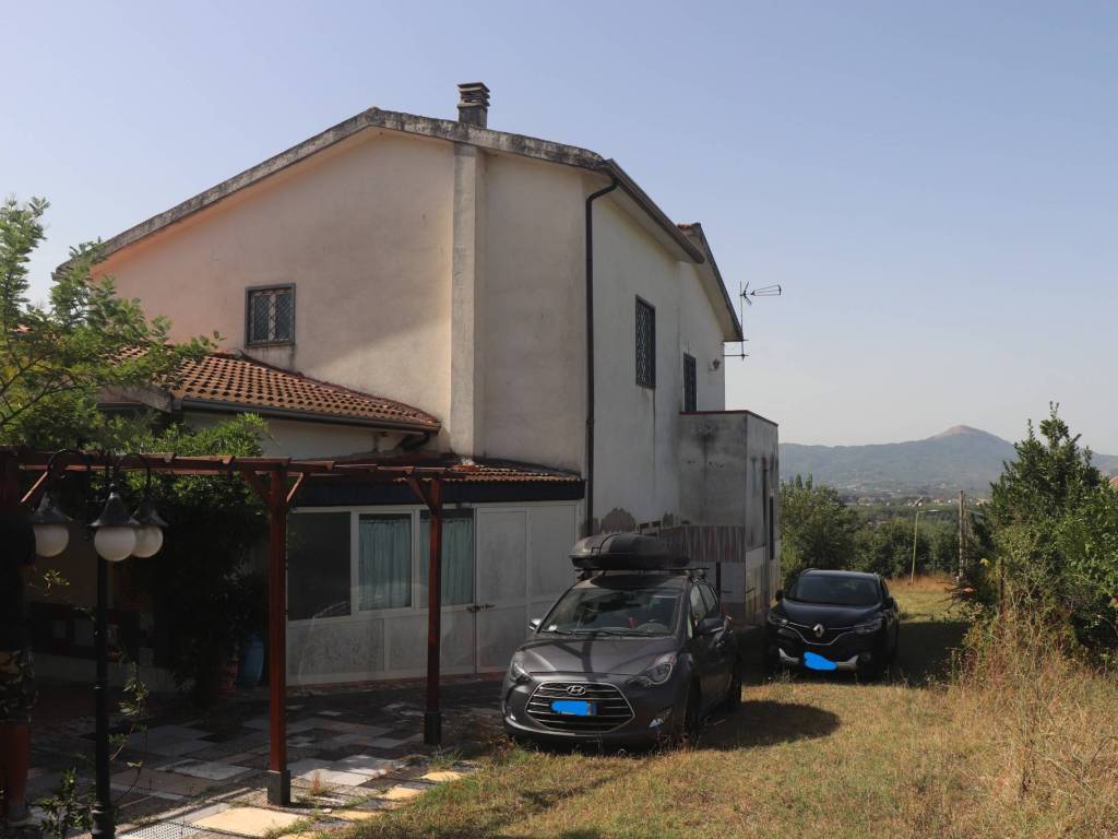 Rustico / casale a Dugenta - Foto 4