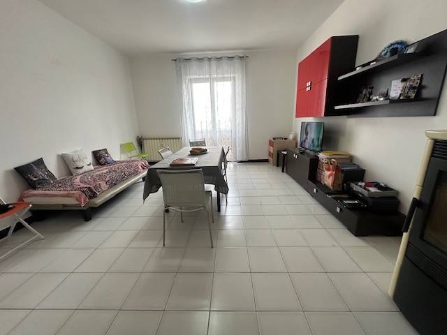 Appartamento a Oleggio - Foto 1