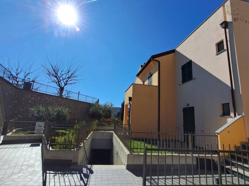 Appartamento a Pietra ligure in Via Domenico Morelli, 7 - Foto 2