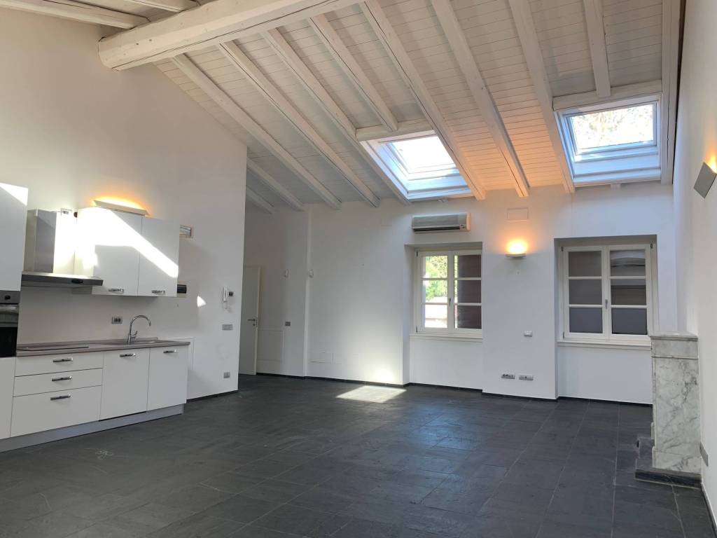 Appartamento a Como in Via Lazzago, 12 - Foto 4