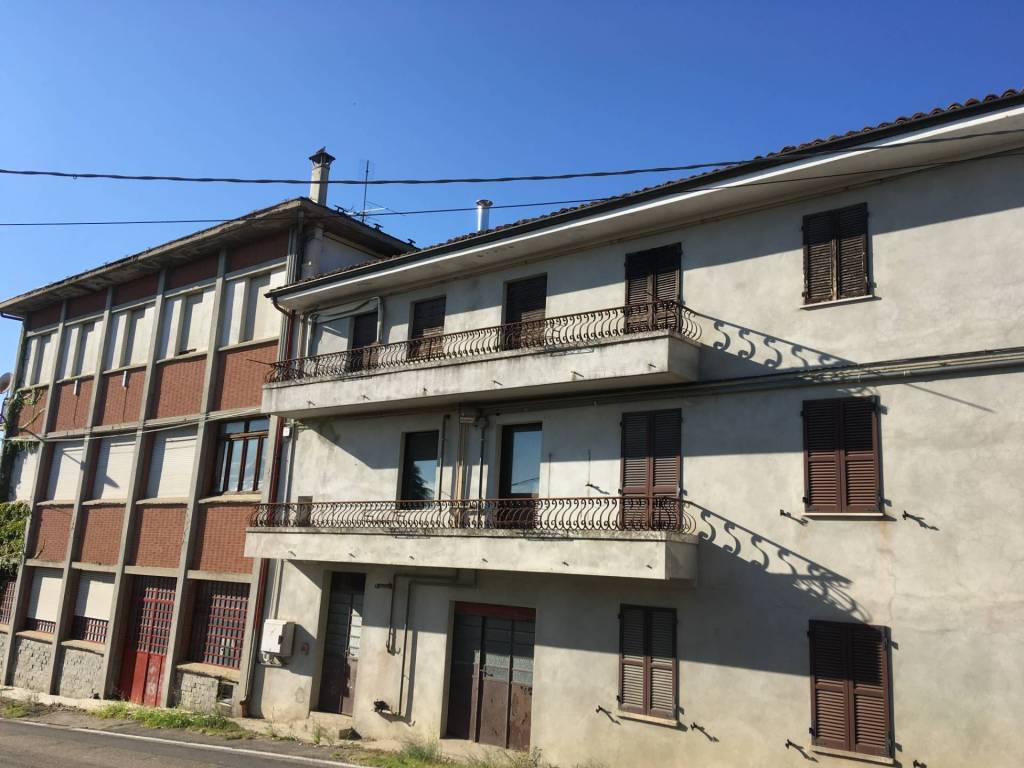 Palazzo / stabile a Costigliole d'asti in Strada Briccone - Foto 3