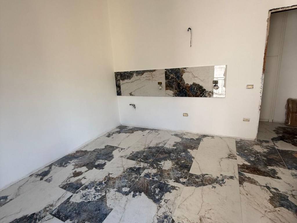 Appartamento a Crotone in Via Vittorio Veneto - Foto 2