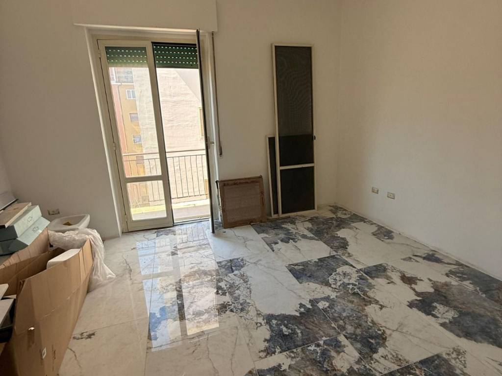 Appartamento a Crotone in Via Vittorio Veneto - Foto 3