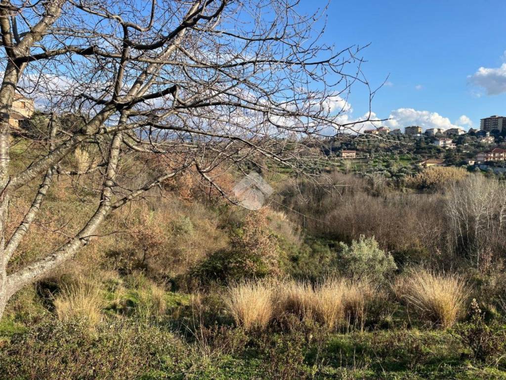 Terreno a Cosenza in Via Don Gaetano Mauro - Foto 2