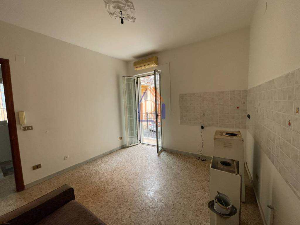 Casa indipendente a Lamezia terme in Via Carnia, 51 - Foto 5