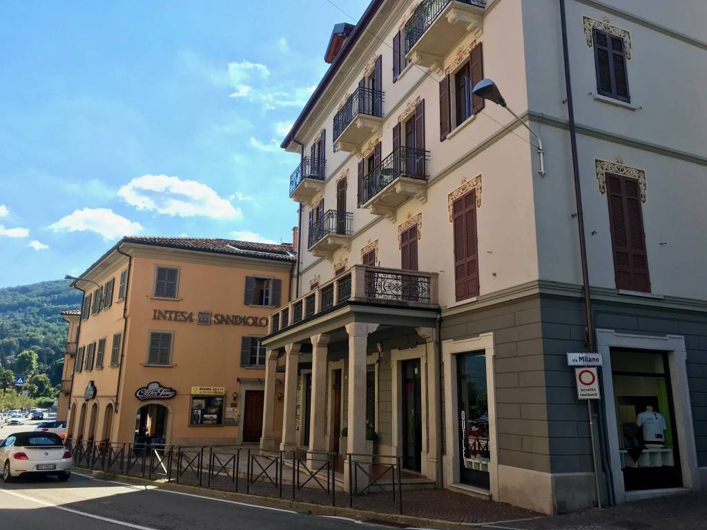 Appartamento a Baveno in Corso Giuseppe Garibaldi, 17 - Foto 4