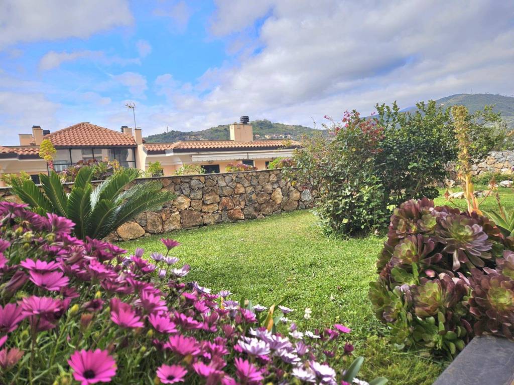 Appartamento a Pietra ligure in Via Guido Rossa, 7 - Foto 3