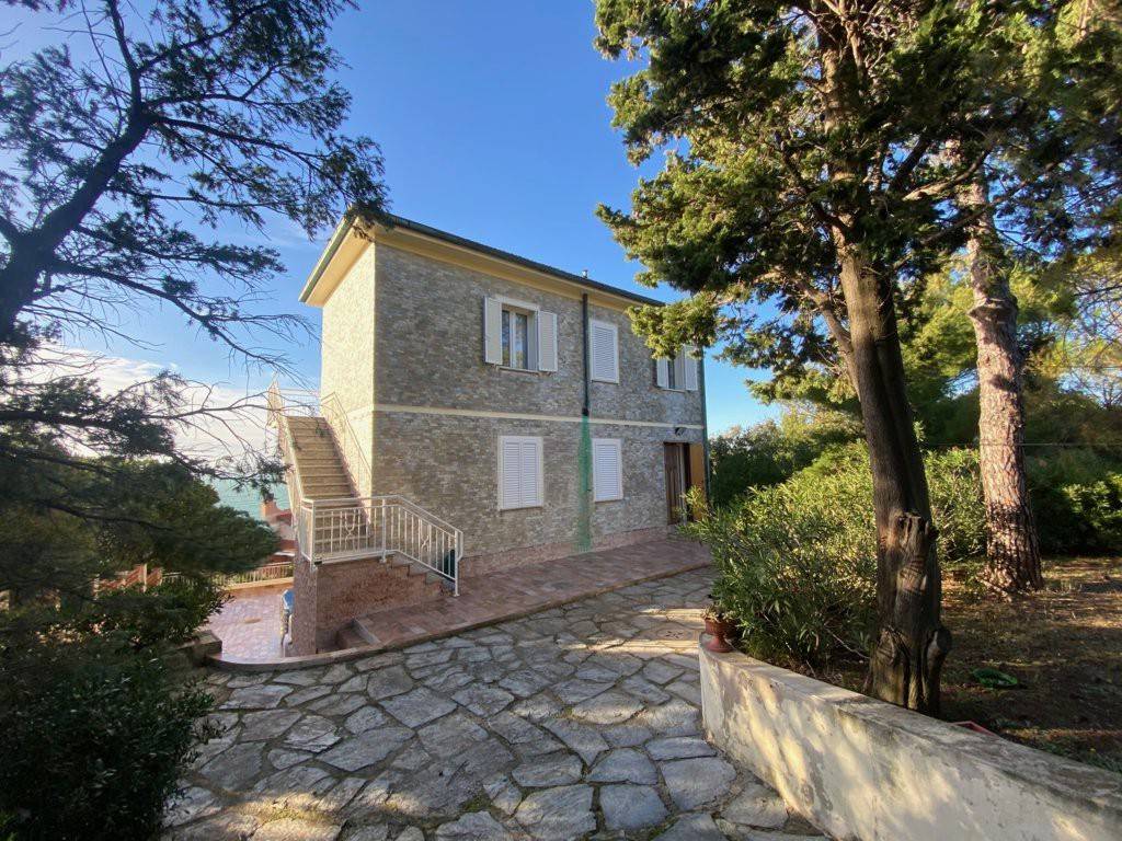 Villa a Rosignano marittimo in Via Bengasi, 66 - Foto 4