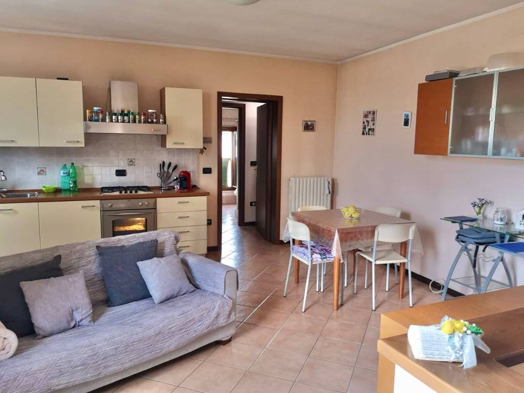 Appartamento a Quistello in Via 4 Novembre - Foto 3