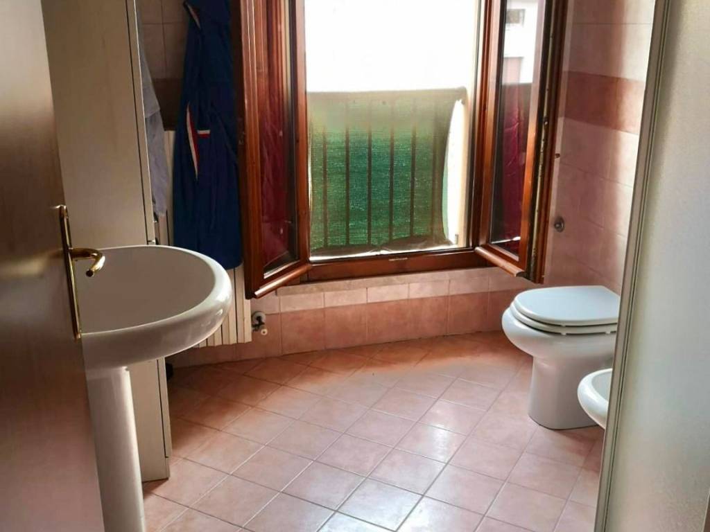 Appartamento a Quistello in Via 4 Novembre - Foto 5