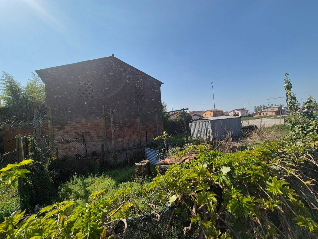 Villa a Minerbe in Via Daniele Comboni - Foto 4