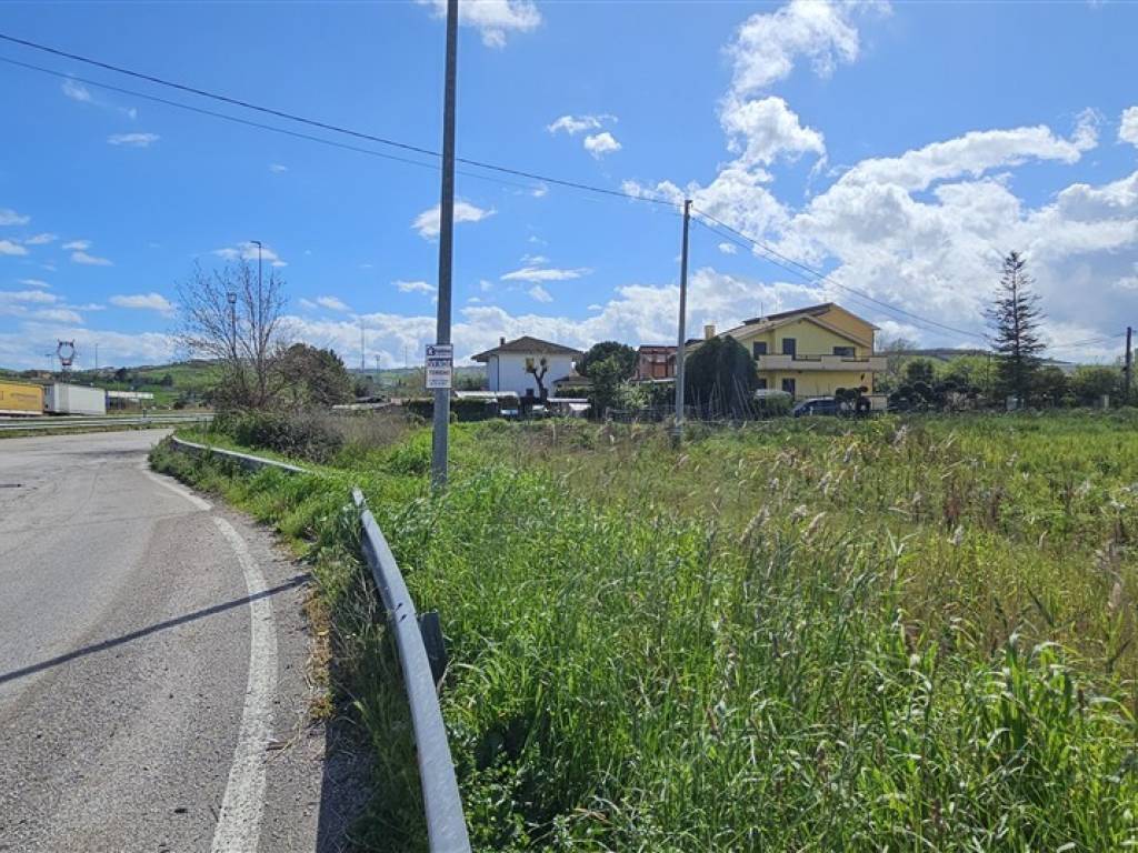 Terreno a Atessa in Via Vienne, 61 - Foto 5