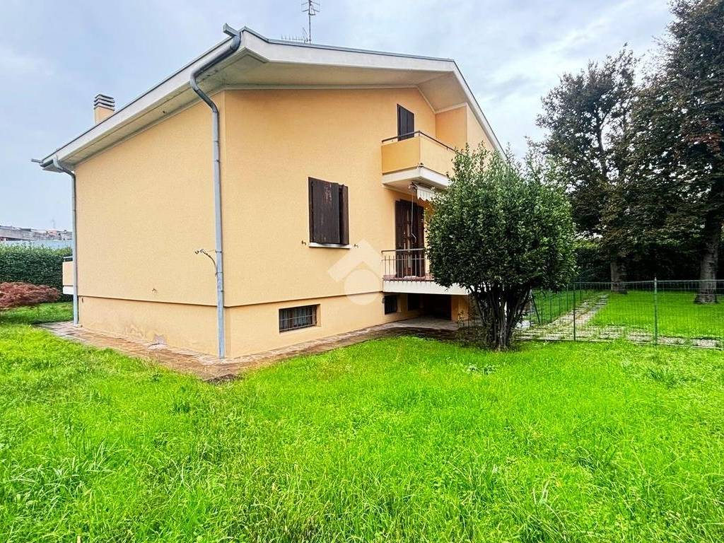 Villa a Rezzato in Via Kennedy, 101 - Foto 5