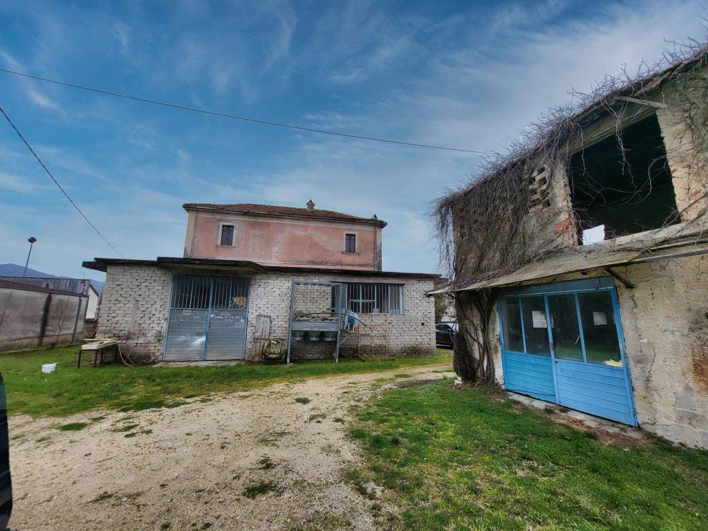 Casa indipendente a Casalvieri in Strada Regionale della Vandra - Foto 5
